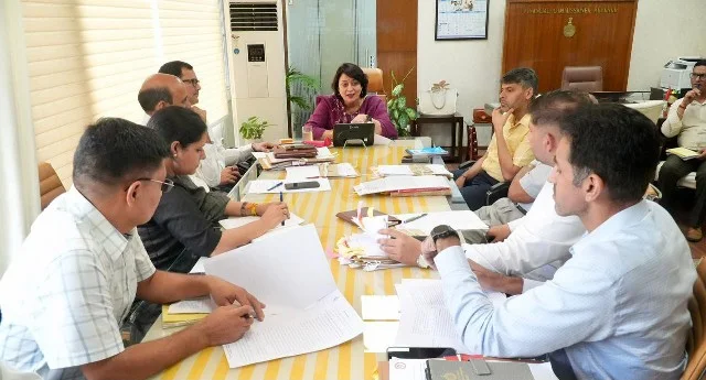 ऑटो-म्यूटेशन और जमाबंदी की समीक्षा, समयबद्ध निस्तारण पर जोर